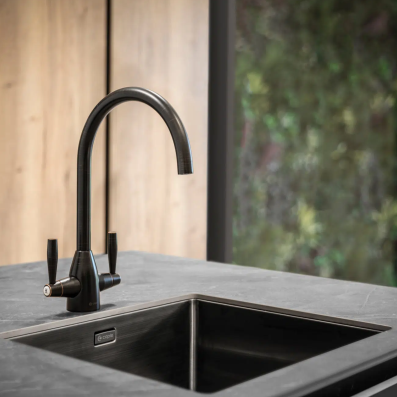 Sink & Taps Sink & Taps